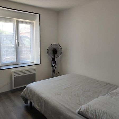 16 Rue Des Deportes 沙尔姆 外观 照片